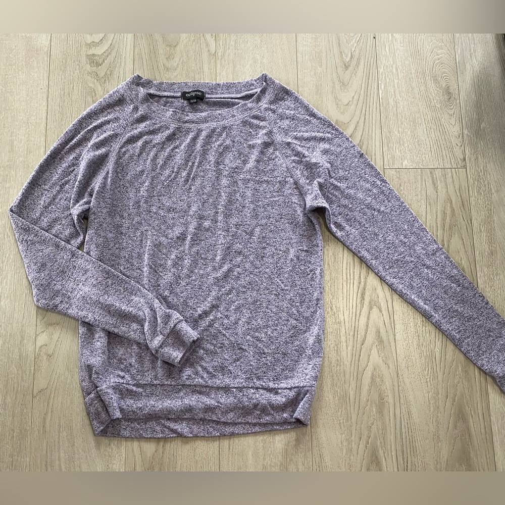 Eclipse Heathered Gray Long Sleeve Top